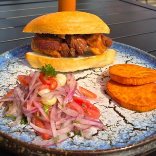Pan C/Chicharron